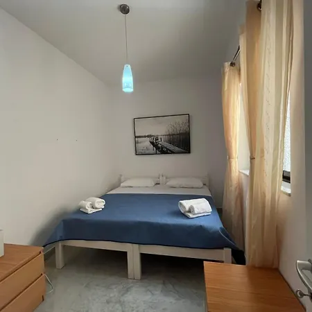 Xl Spacious Apartment, 4-br In Area, Walk To Sliema - St Julian's Apartment