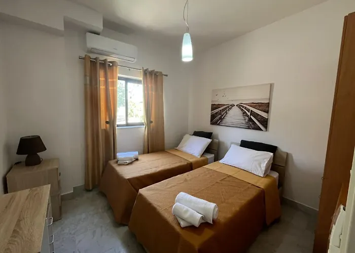 Appartement Xl Spacious Apartment, 4-br In Area, Walk To Sliema - St Julian's Gzira