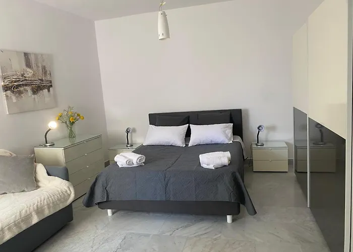 Xl Spacious Apartment, 4-br In Area, Walk To Sliema - St Julian's Apartament Gzira
