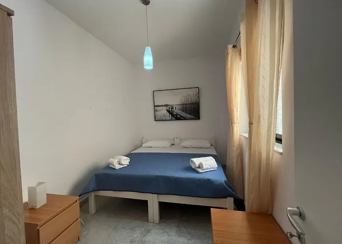 Xl Spacious Apartment, 4-br In Area, Walk To Sliema - St Julian's Appartement