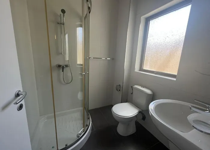 Xl Spacious Apartment, 4-br In Area, Walk To Sliema - St Julian's *